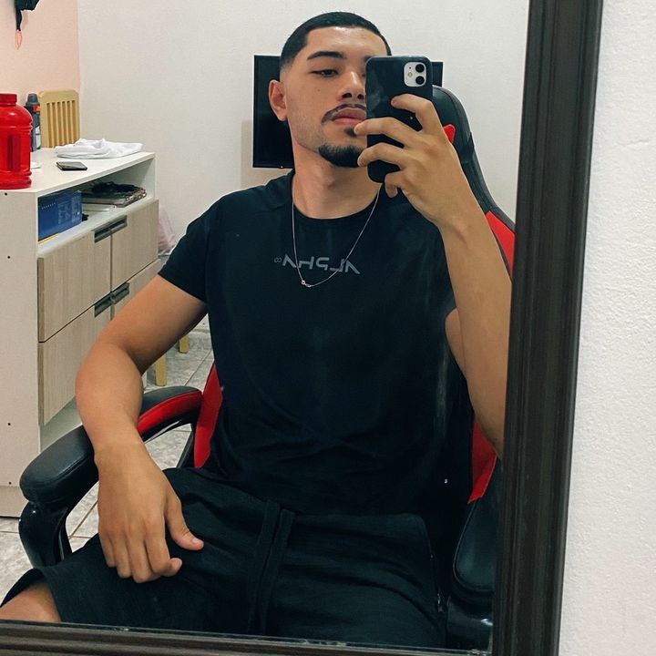 Profile Picture of Jonatha (@jonnathaemanuel) on Tiktok