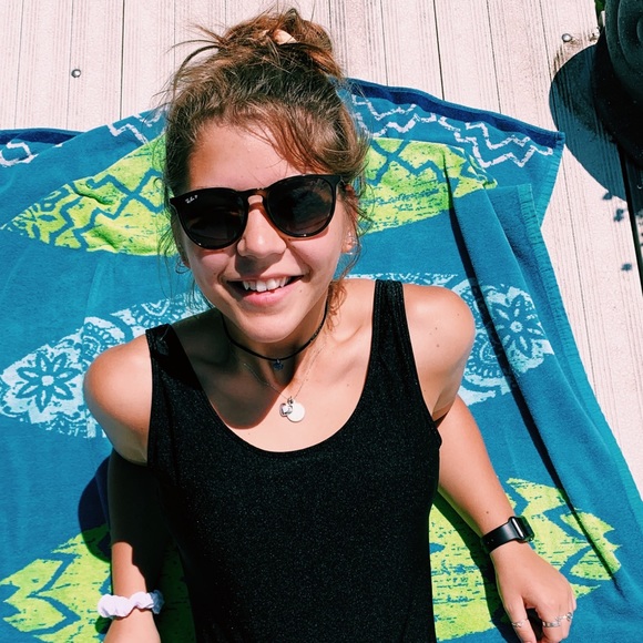 Lizzy Siudak - Poshmark Profile Picture of Lizzy Siudak (@siudak27) on Poshmark