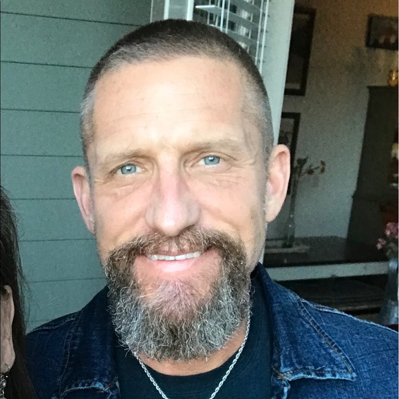Profile Picture of Travis Longanecker (@tlonganecker) on Poshmark