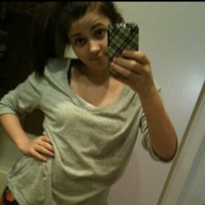 Profile Picture of Anna Alexa Beck (@Anna_banana_117) on Twitter