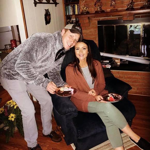 Josh Gainey - Poshmark Profile Picture of Josh Gainey (@sitdown) on Poshmark