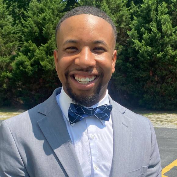 Profile Picture of Quintavious James (@yaboyqj) on Poshmark