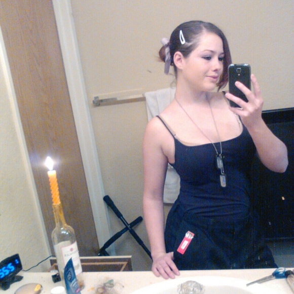 Profile Picture of Cary Sarnowski (@carys94) on Poshmark