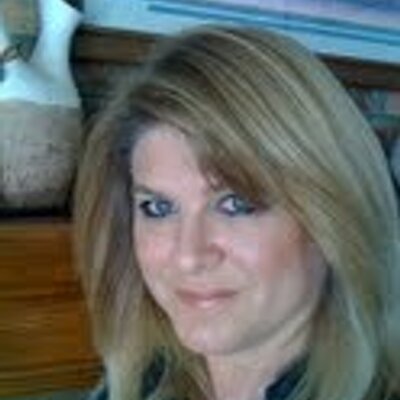 Profile Picture of Pam Toler (@pamslair) on Twitter
