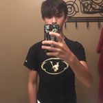 Profile Picture of Jason Halliday (@fishhighschool) on Instagram