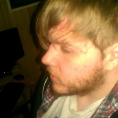 Profile Picture of Joshua Casarez (@thepuckpunk) on Twitter