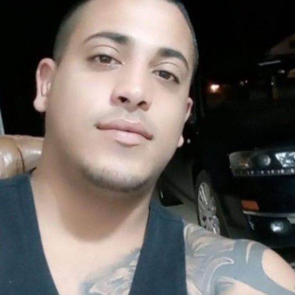 Profile Picture of Leandro Gorra (@gorraleandro433) on Poshmark