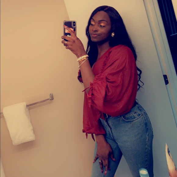 Profile Picture of Aaliyah Watson (@jajanator) on Poshmark