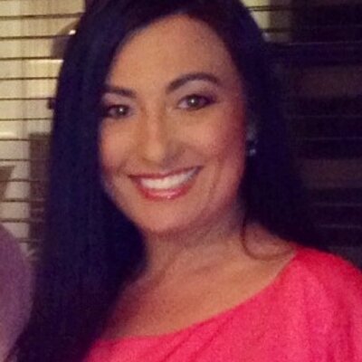 Profile Picture of Lisa Pletts (@lisalive73) on Twitter