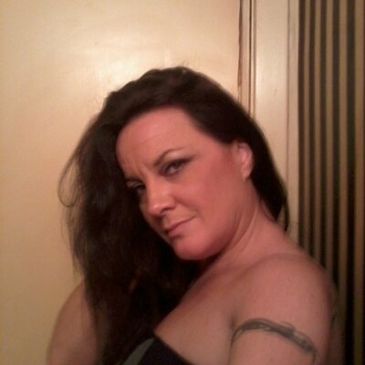 Profile Picture of Patricia Wooley (@twistedtrisha) on Twitter