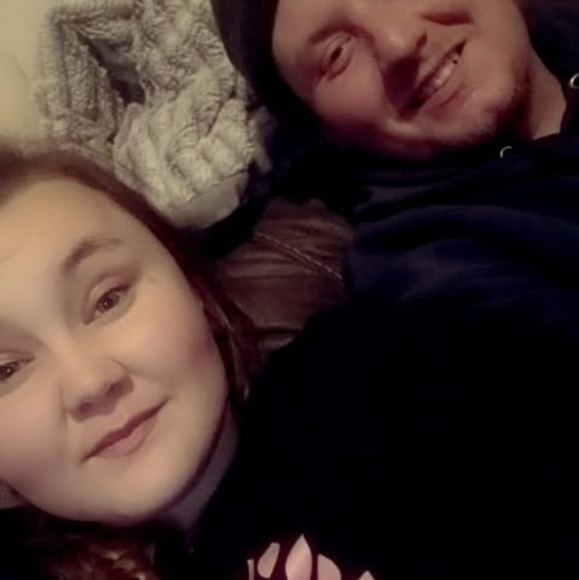 Profile Picture of Brett Case (@brettcase666) on Poshmark