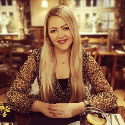 Profile Picture of Eloise Campbell (@EloiseC02671843) on Twitter
