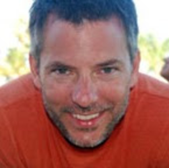 Profile Picture of Steven Fitzgerald (@fitzinyvr) on Poshmark