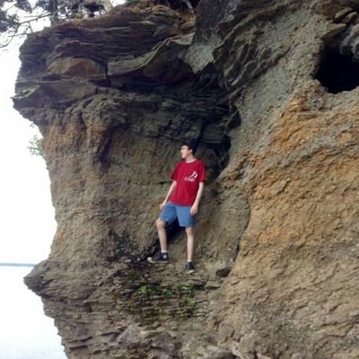 Profile Picture of Matthew Dearing (@Squatchy97) on Twitter