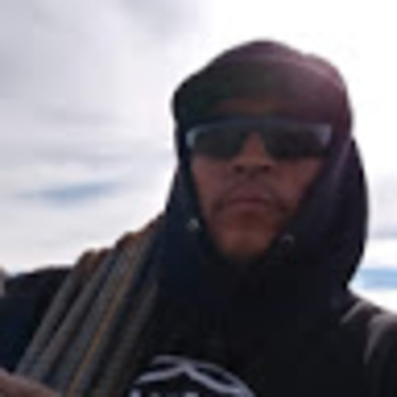 Profile Picture of Rodney Calavaza (@rcalavaza1113) on Poshmark