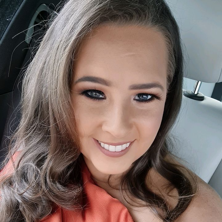 Carrie Lavery - Tiktok Profile Picture of Carrie Lavery (@carrielav) on Tiktok