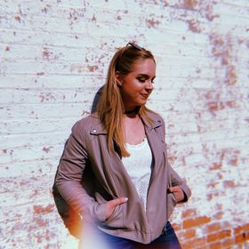 Profile Picture of Rachael Ayers (@ayersr17) on Pinterest