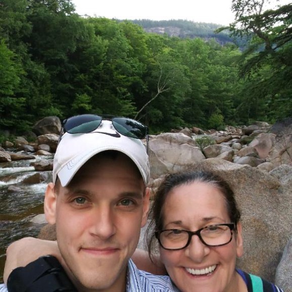 Profile Picture of Robin Farrell (@5088405914) on Poshmark