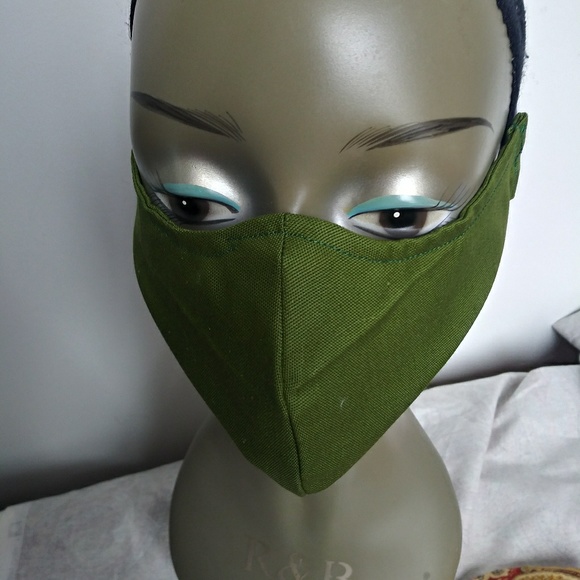 Profile Picture of Charo Giron (@charogiron) on Poshmark