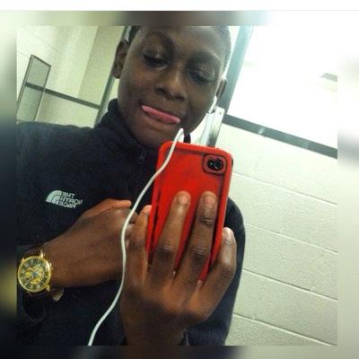 Profile Picture of Devin Salter (@_9loboi_dev) on Twitter