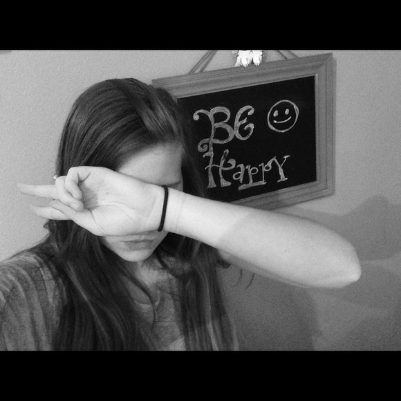 Profile Picture of Sarah Gorbatenko (@sarah_is_hot) on Poshmark