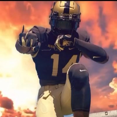 Profile Picture of Michael “M14” Roberts (@Roberts10I) on Twitter