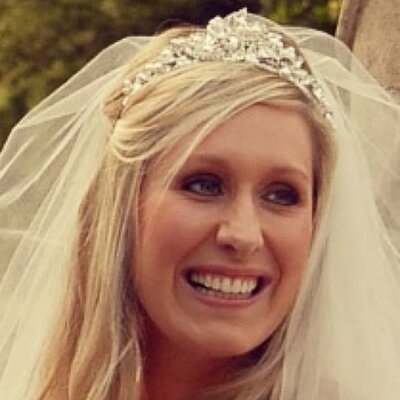Profile Picture of Laura Joyce (@laurajoyce2012) on Twitter