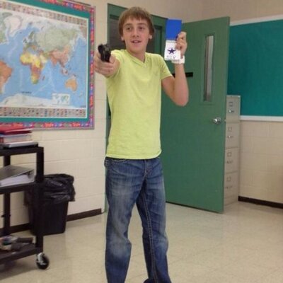 Profile Picture of Justin Switzer (@just_i_am550) on Twitter