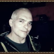 Profile Picture of David Konig (@3fde27dc524b47f) on Twitter