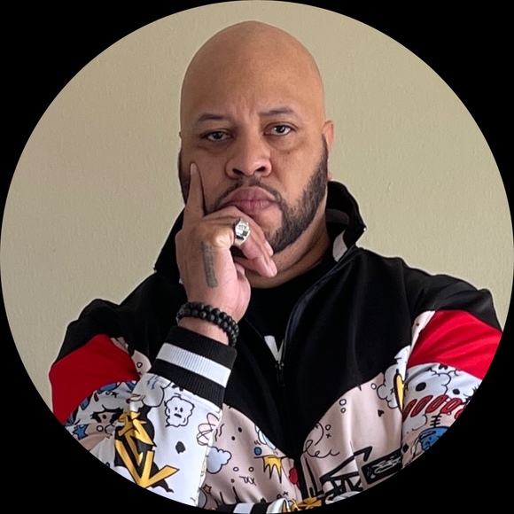 Profile Picture of Reginald Dockery (@pharenhyt) on Poshmark