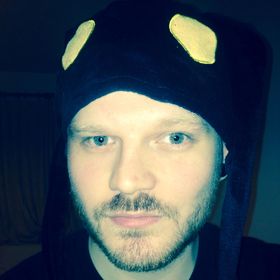 Profile Picture of Giles Edwards (@getyourboogyon) on Pinterest