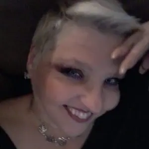 Profile Picture of Kimmie (@kimphillips622) on Tiktok