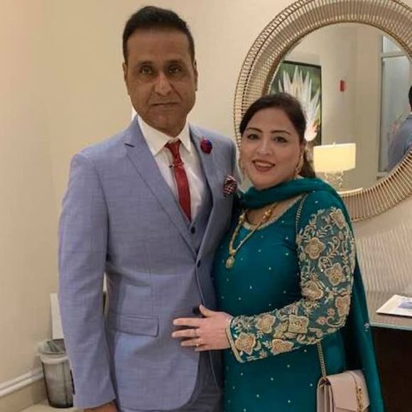 Profile Picture of Rafat Ullah (@rafat_ullah) on Poshmark