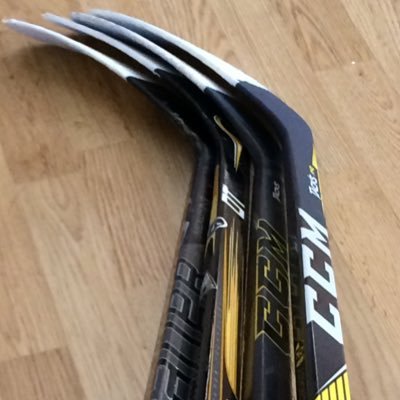 Profile Picture of Brandon Gratton (@HockeyLocket) on Twitter