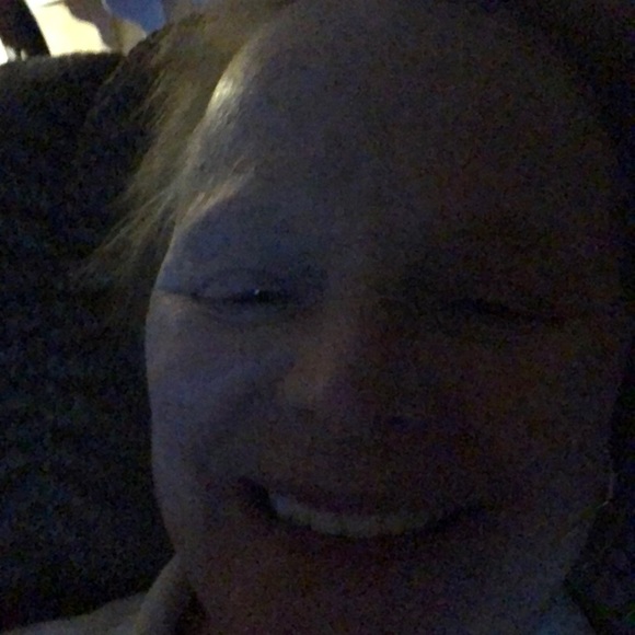 Mary ann Buonagurio - Poshmark Profile Picture of Mary ann Buonagurio (@irleus) on Poshmark