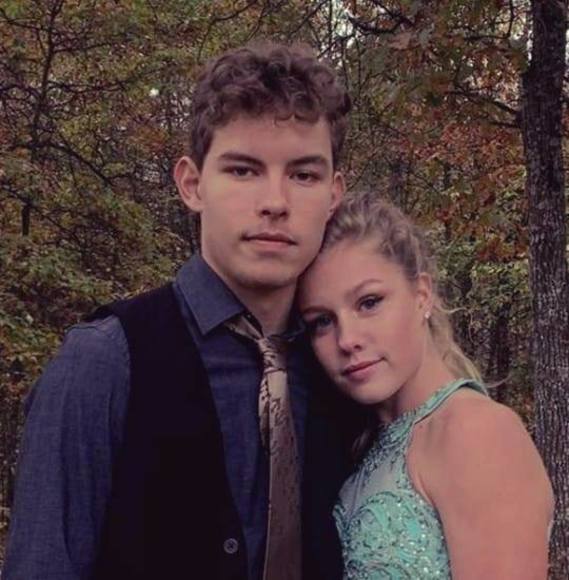 Profile Picture of Lila Bielefeldt (@lilabielefeldt) on Poshmark