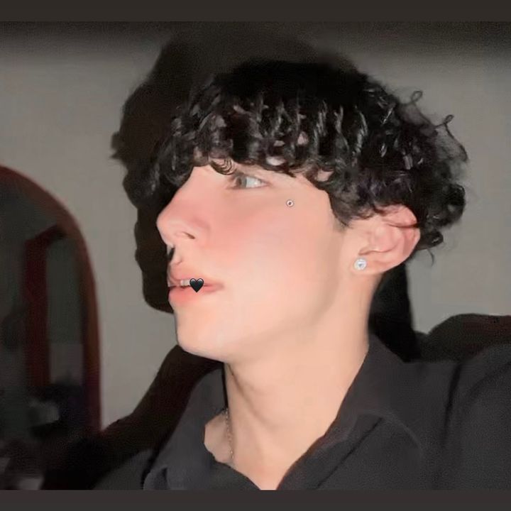 Profile Picture of Sustaita (@jr_sustaita1817) on Tiktok