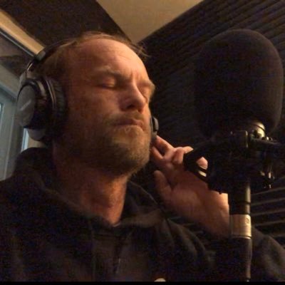 Profile Picture of David Lee Piller (@PillerLee) on Twitter
