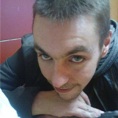 Profile Picture of Dave Beesley (@paddedclaw) on Twitter
