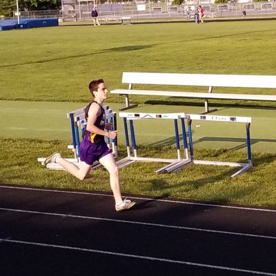 Profile Picture of Hayden McCarty (@HaydenMcCarty42) on Twitter