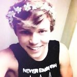 Profile Picture of Ashton  ☀︎  Larry (@blankieftafi) on Instagram