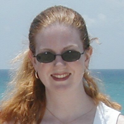 Profile Picture of Erin Lancaster (@ErinBooks) on Twitter