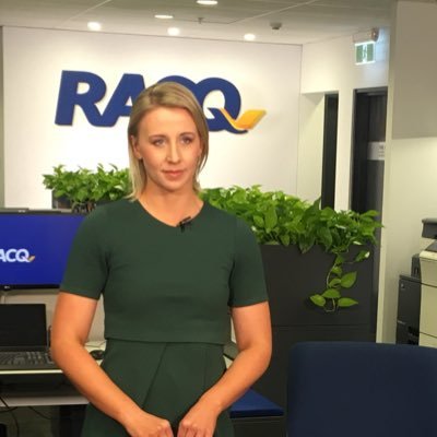 Profile Picture of Clare Hunter (@clarephunter9) on Twitter