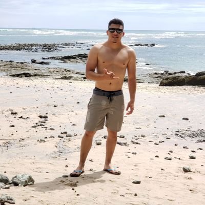 Profile Picture of Darrell Torres (@DarrellTorres15) on Twitter