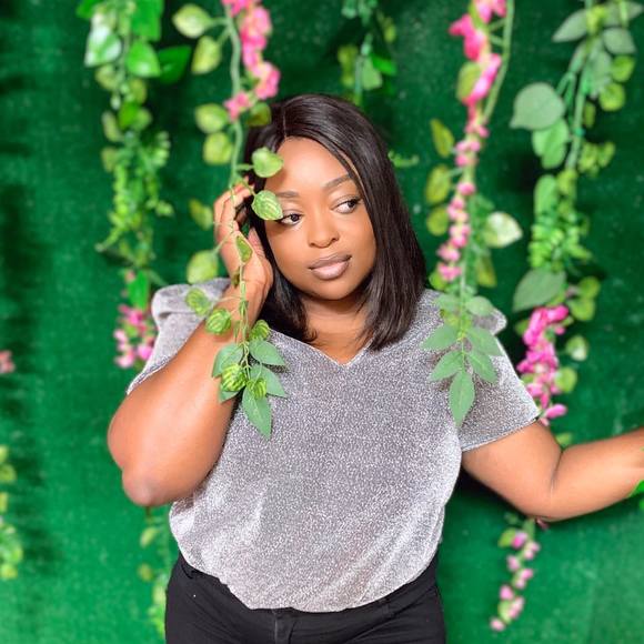 Profile Picture of Alaba Sadiq (@alabasadiq) on Poshmark