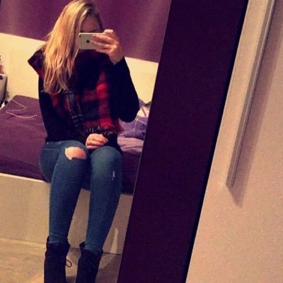 Profile Picture of Lisa Weimann (@lisaaa3819) on Twitter
