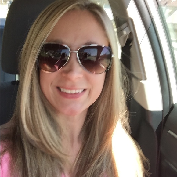 Profile Picture of Erica Staab (@ericastaab2) on Poshmark