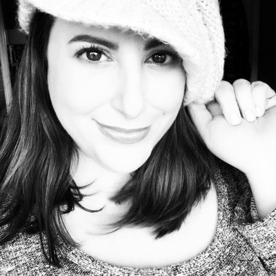 Profile Picture of Nancy Maxwell (@MaxwellGallery) on Twitter