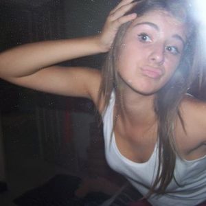 Profile Picture of Linda Damico (@xxlinda_heartsxx) on Myspace