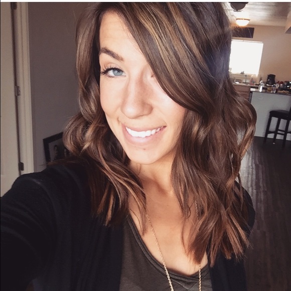 Profile Picture of Christine Mcclenton (@christinem06) on Poshmark